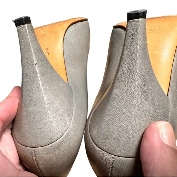 VINTAGE BRUNO MAGLI GREY LEATHER PUMPS W/BOW ACCENT (SZ 7AA) - Picture 9 of 12